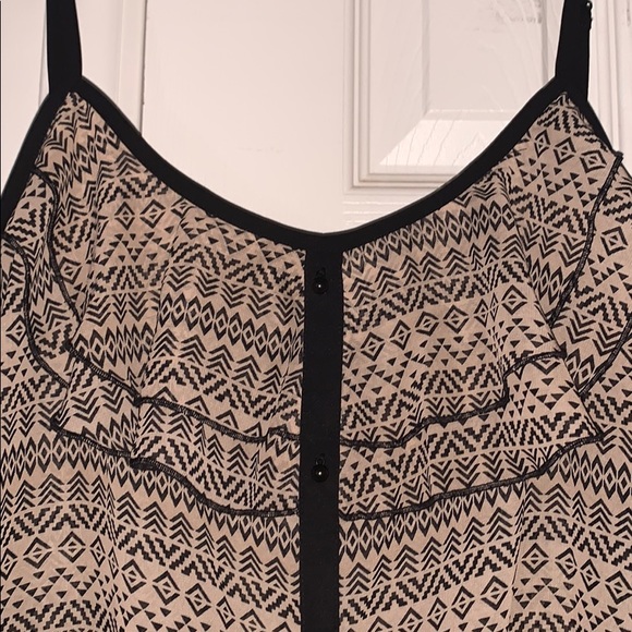 Top - Picture 2 of 3